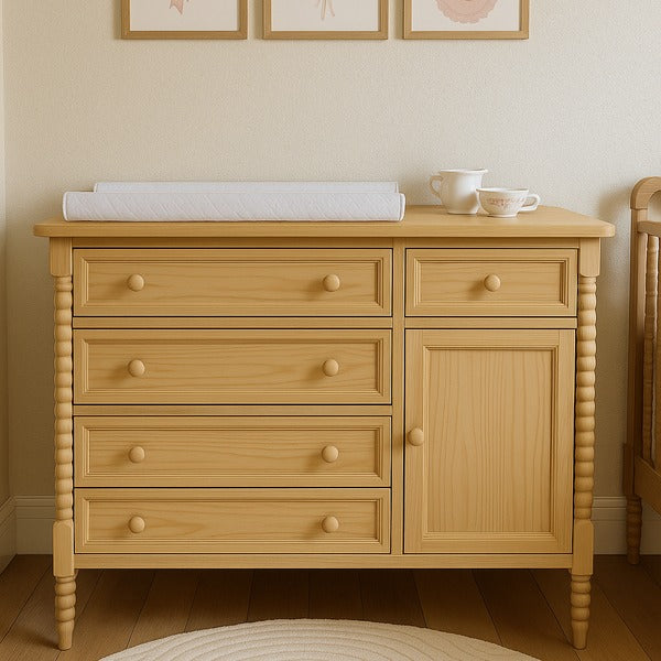 Cômoda Dot 4 Gavetas e 1 Porta em MDF e Madeira Maciça - 521