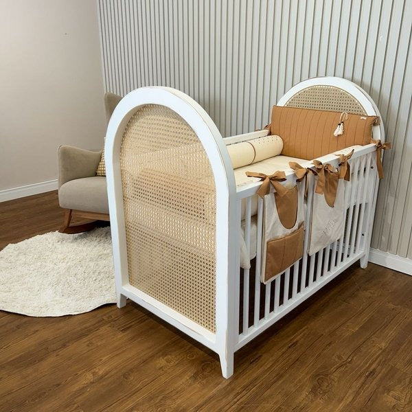 Berço Luna Plus em Madeira Maciça com Palha Sextavada Natural