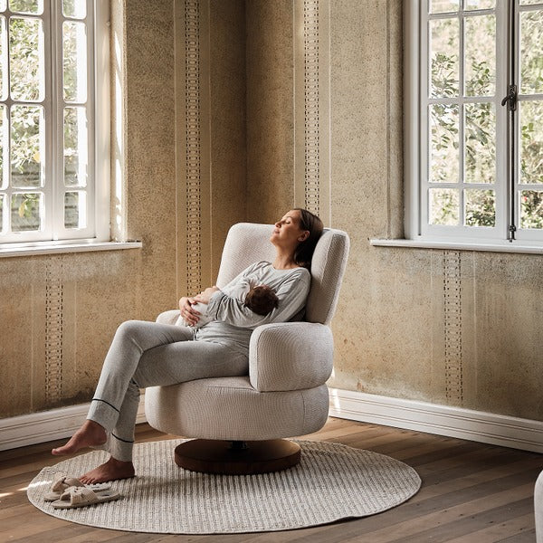 Poltrona Giro e Balanço Bambolê – Linhas Orgânicas