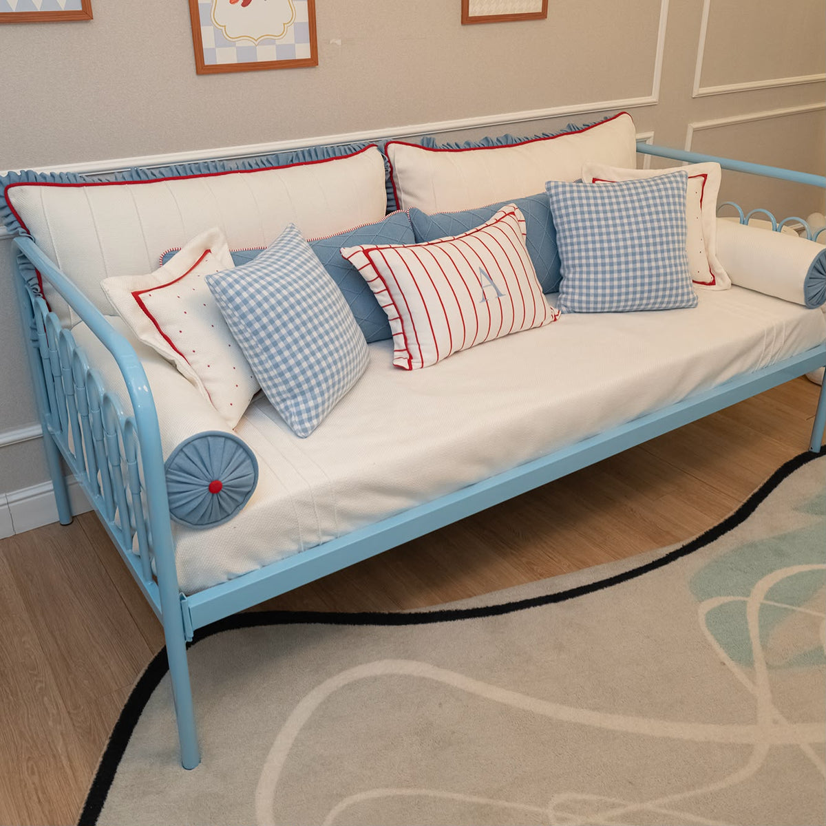 Kit Enxoval de Cama Infantil 12 Peças com Inicial Personalizada – Riviera Azul e Vermelho