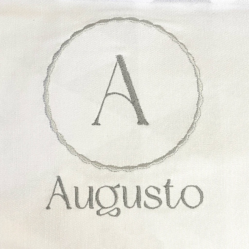 Almofada de Amamentação Personalizado com Bordado Nome