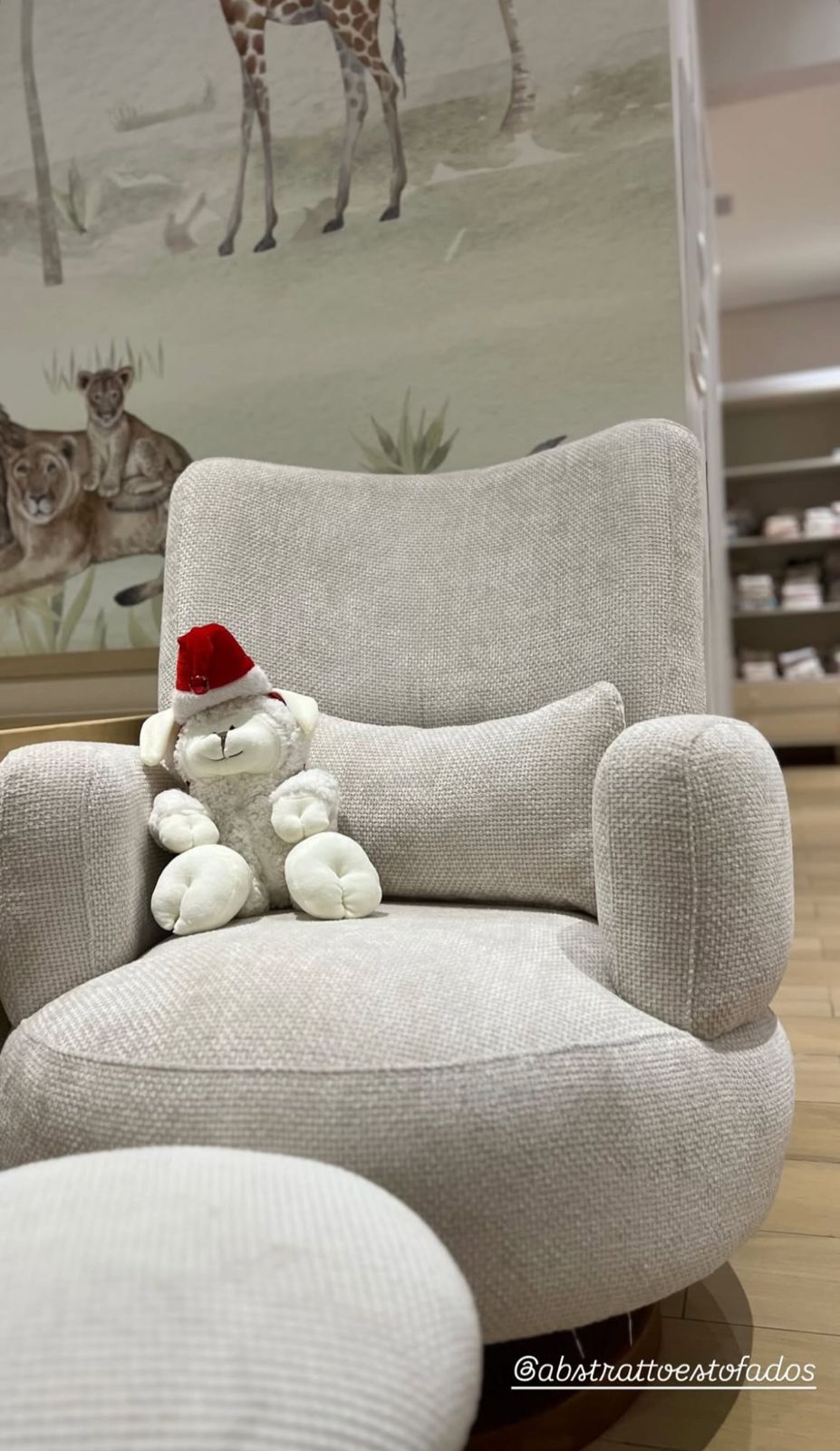 Poltrona Giro e Balanço Bambolê – Linhas Orgânicas