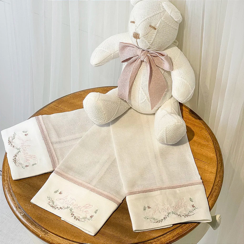 Kit Babitas Toque de Seda Personalizado com Bordado Nome