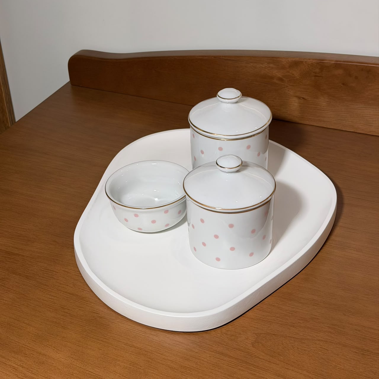 Bandeja Orgânica em MDF 28x34 cm