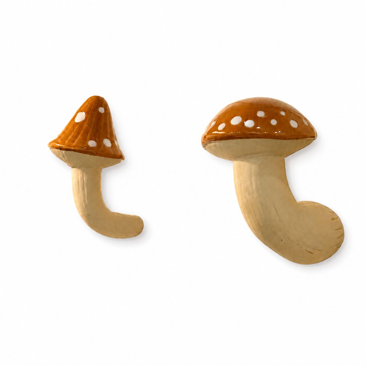 Kit com 2 Ganchos de Parede Cogumelo em Cerâmica – Decoração Infantil