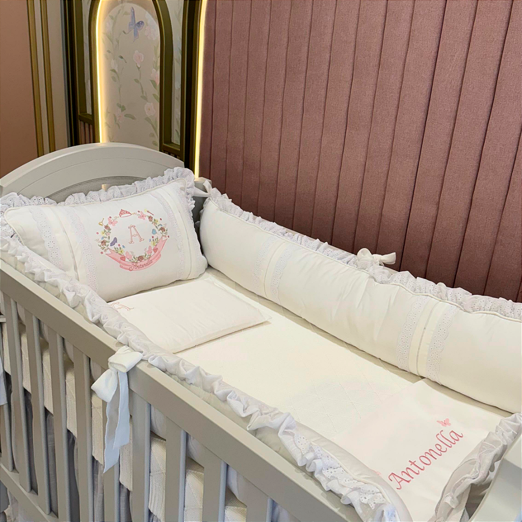 Kit Protetor de Berço com Nome Personalizado - 6 peças