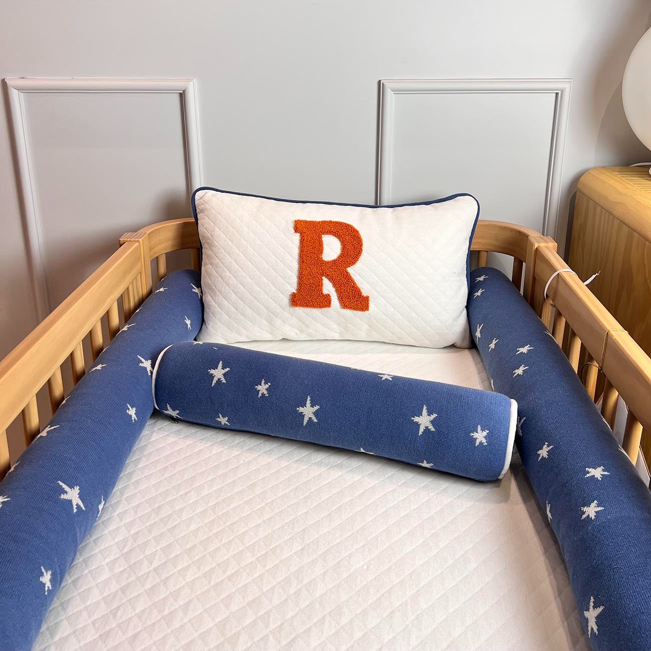 Kit Berço Estrelas Astronauta 5 Peças Personalizado com Inicial