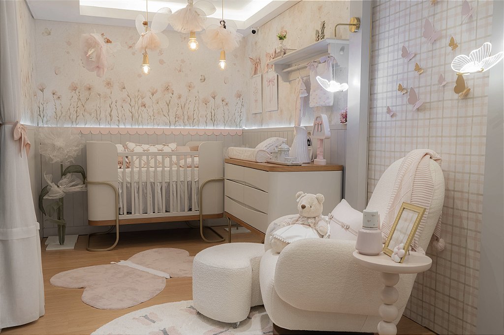 Tapete Tufado Infantil Borboleta 1,30m x 1,00m