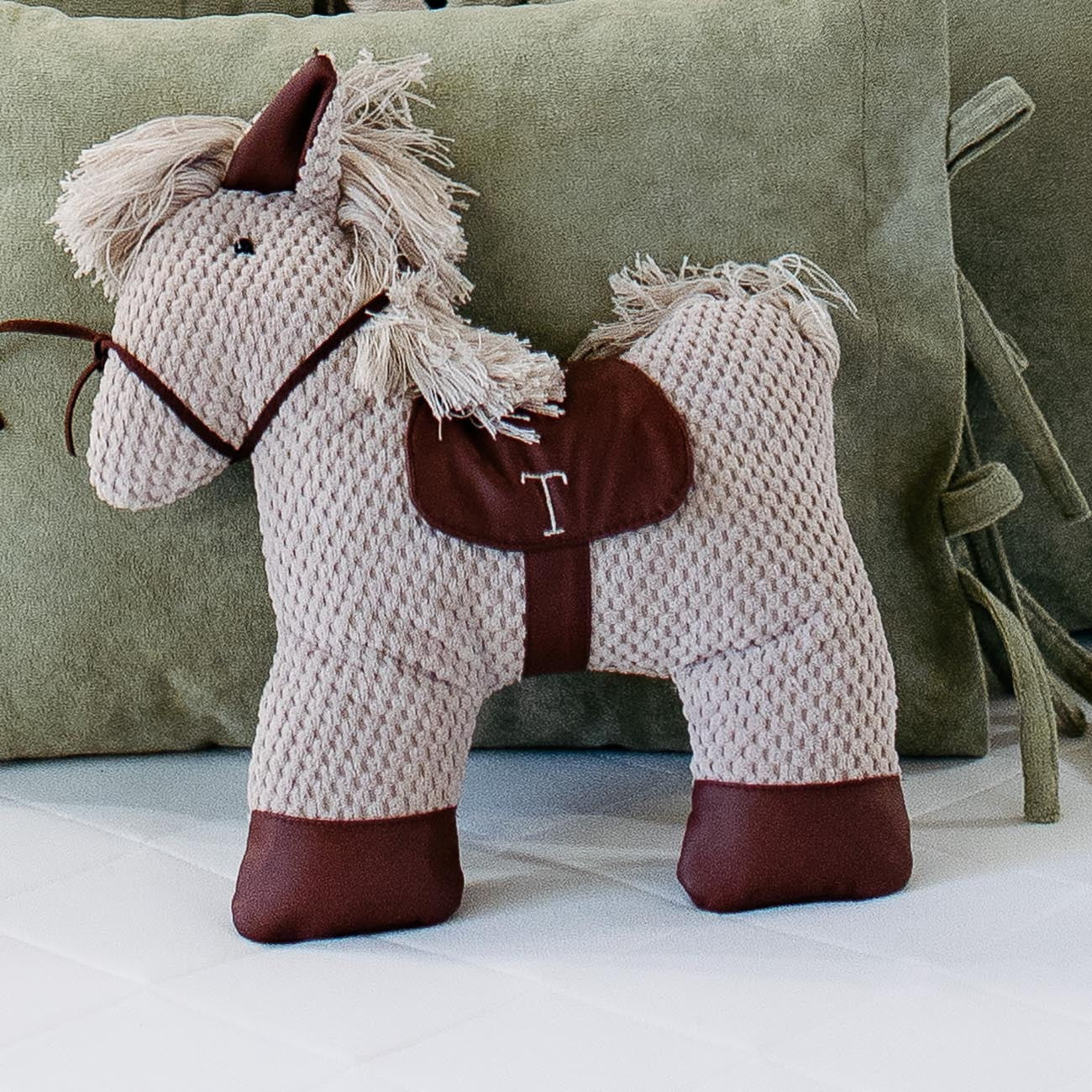 Almofada Cavalinho com Incial personalizada