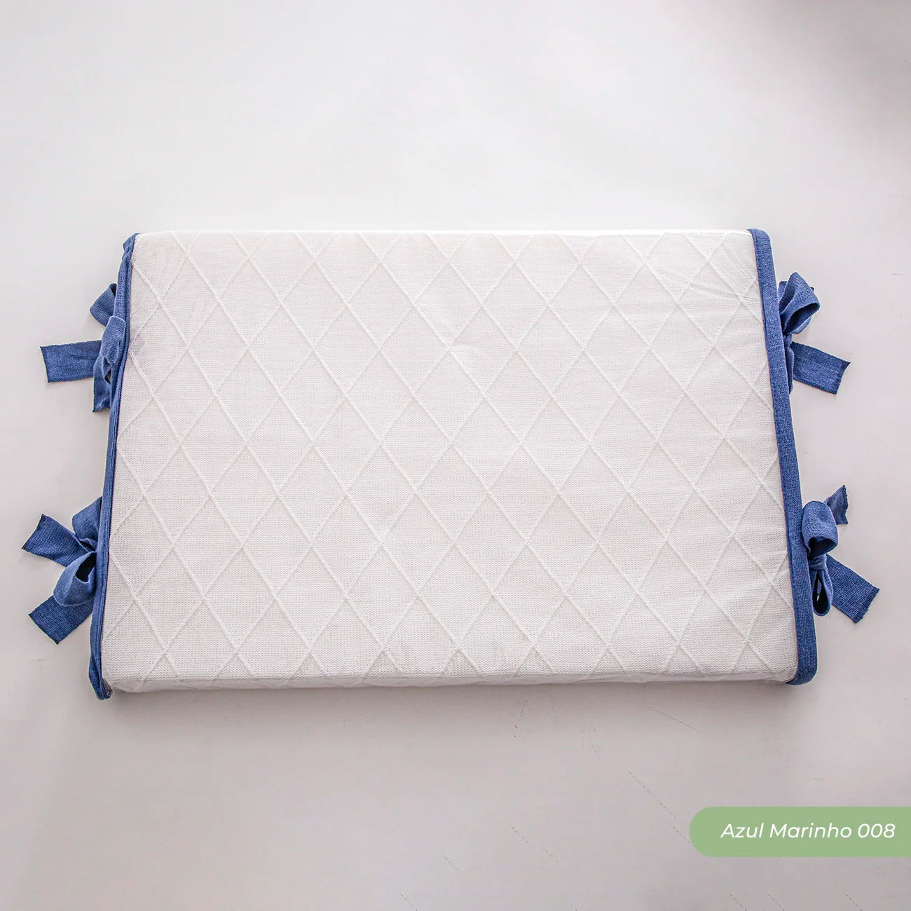 Trocador Reto em Tricot Losango Branco