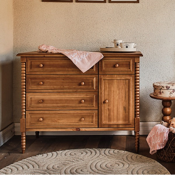 Cômoda Dot 4 Gavetas e 1 Porta em MDF e Madeira Maciça - 521