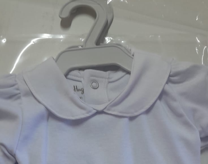 Body bordado a mão com nome personalizado SND - UND