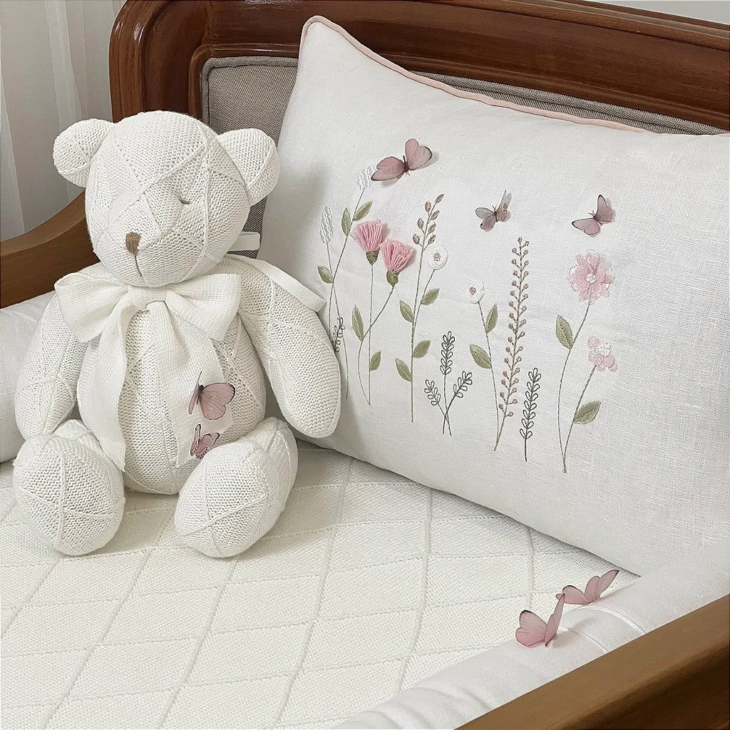 Kit Berço Floral e Borboletas em Linho