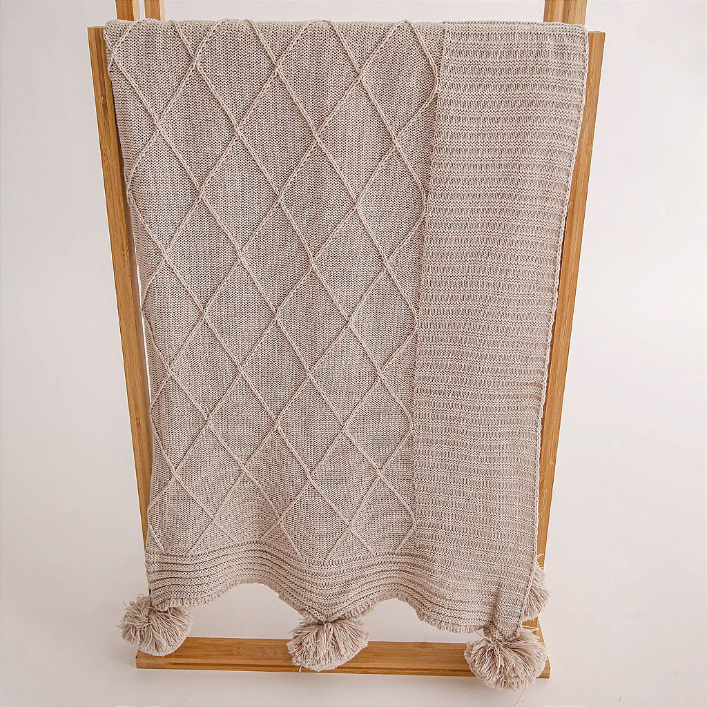 Manta Pom Pom em Tricô