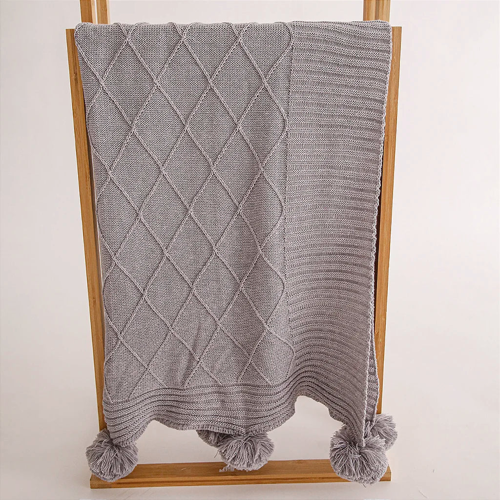 Manta Pom Pom em Tricô