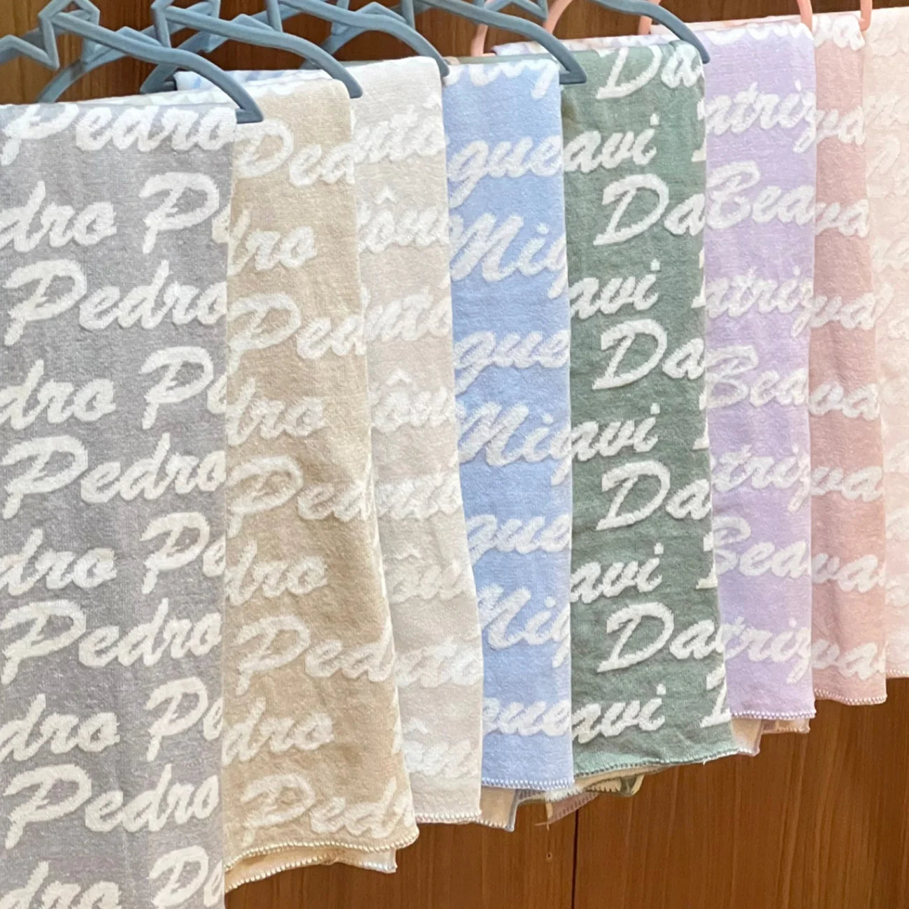 Manta Tricot com Nome Personalizado