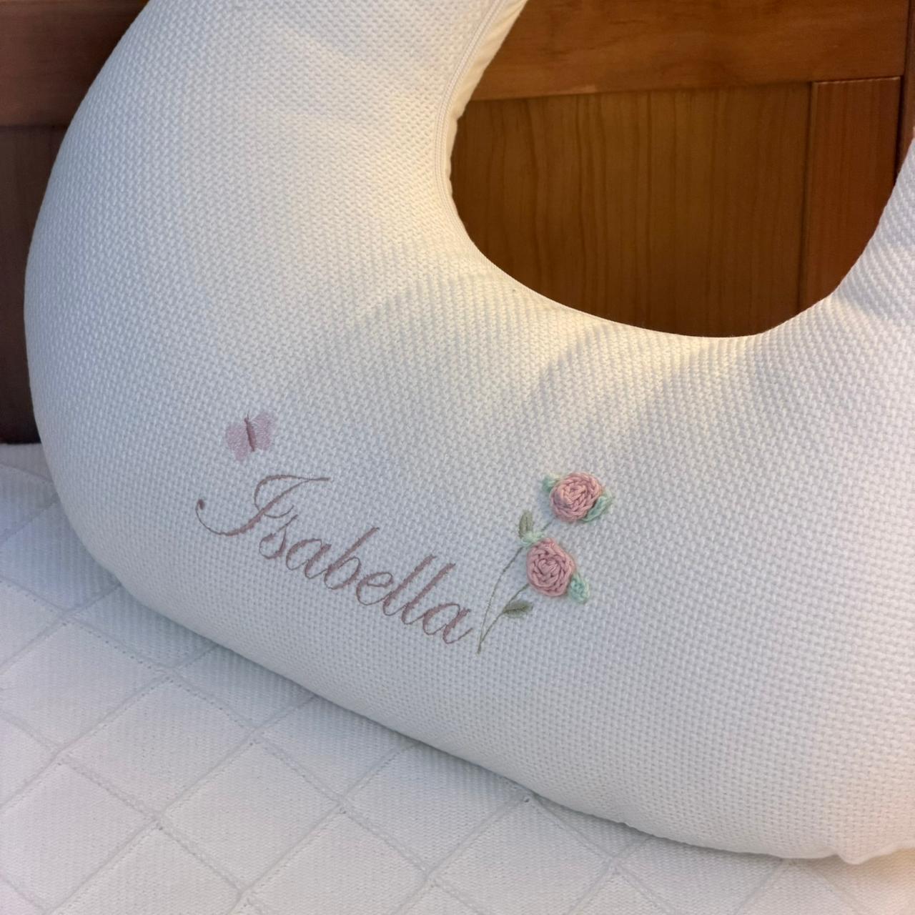Almofada de Amamentação com Nome Personalizado em Linho Lincoln