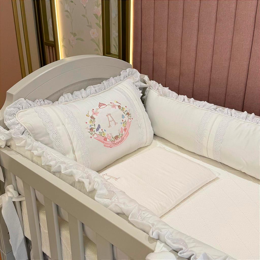 Kit Protetor de Berço com Nome Personalizado - 6 peças