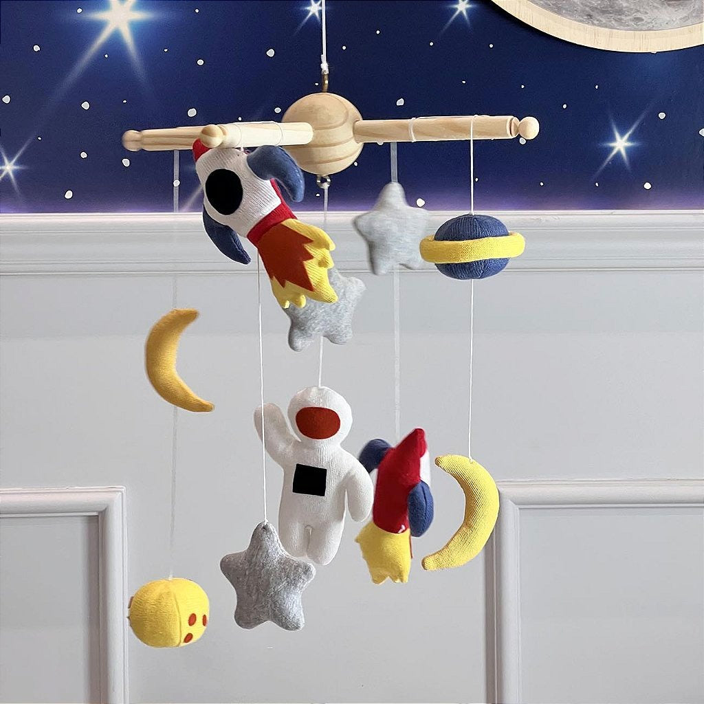 Móbile de Berço Astronauta