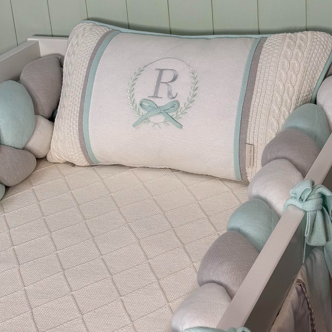 kit berço Rael 3 peças com inicial personalizada