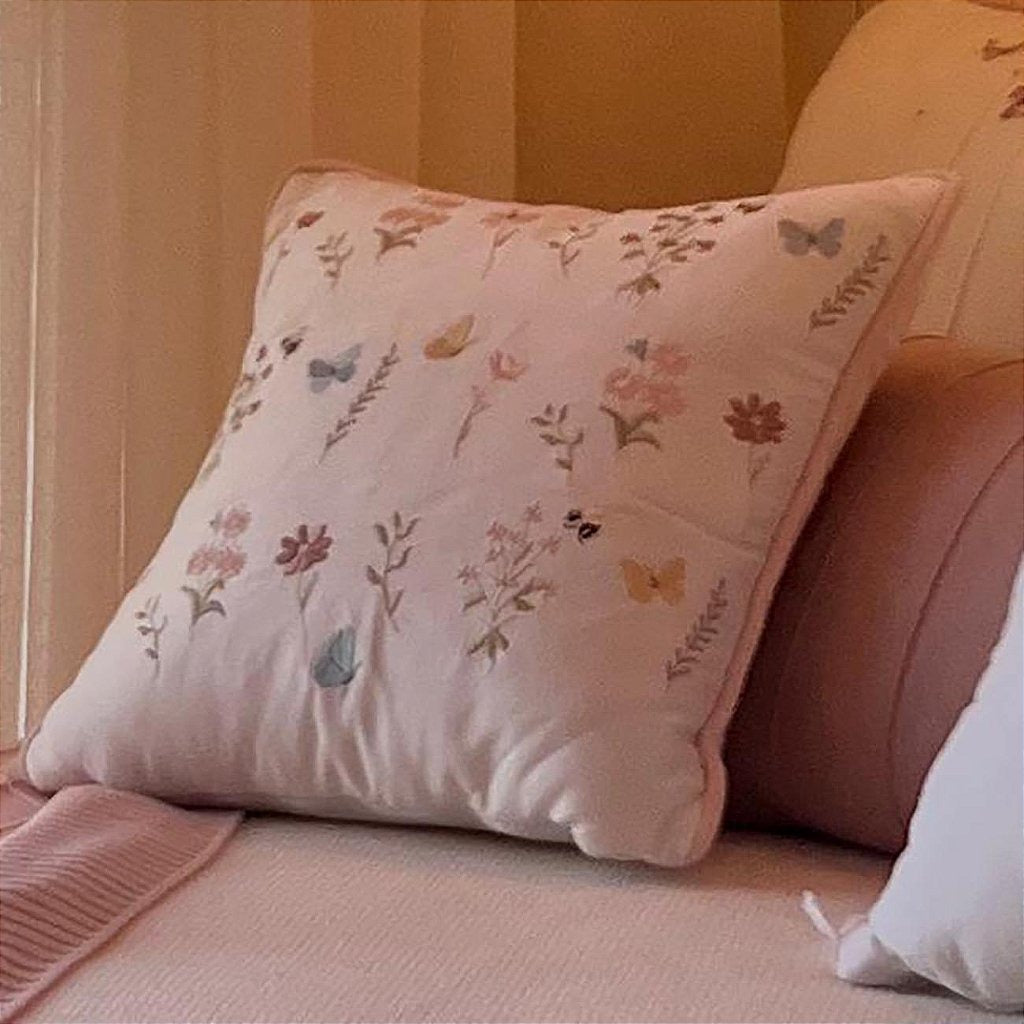 Almofa 40x40 Tecido percal 400 fios com bordado personalizado