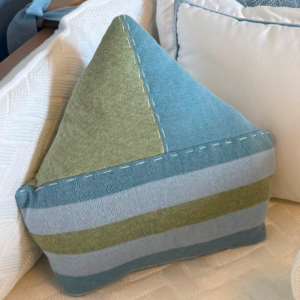 Almofadas Formato Tricot Fundo do Mar