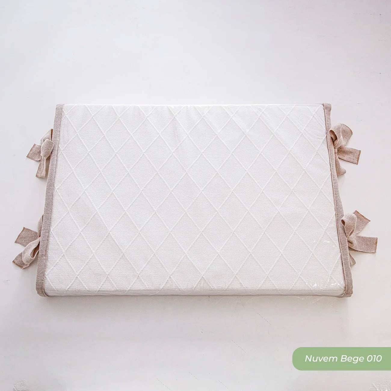 Trocador Reto em Tricot Losango Branco