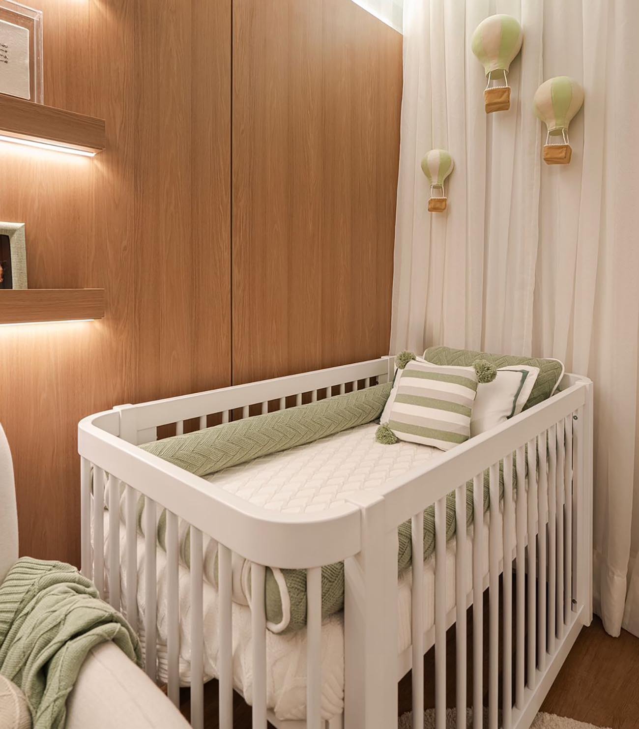 Kit Berço Pietro Tricô Personalizado com Nome Bordado - 7 Peças